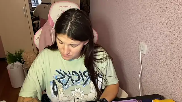 Katrin  kiss online show from 26, 11, 2025