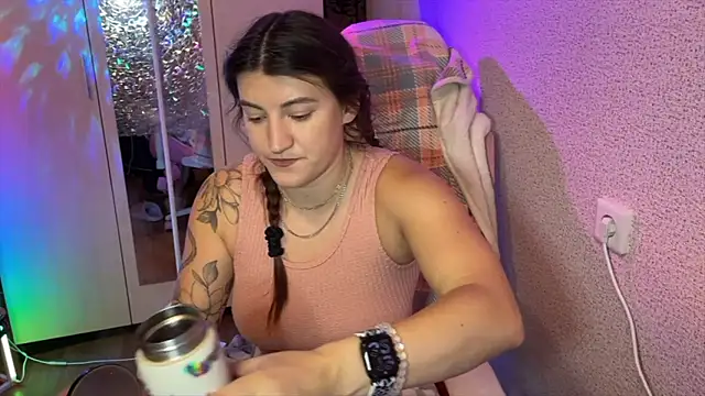 Snapshot of Katrin__kiss chatting on 18, 1, 2026 Katrin kiss online show from 18, 1, 2026