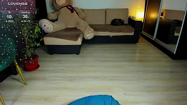 Carolina bby online show from 24, 3, 2026