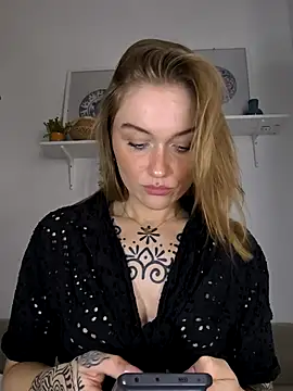 Snapshot of Goldloeckchen159 chatting on 19, 10, 2025 Goldloeckchen159 online show from 19, 10, 2025