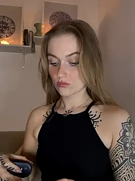 Snapshot of Goldloeckchen159 chatting on 22, 10, 2025 Goldloeckchen159 online show from 22, 10, 2025