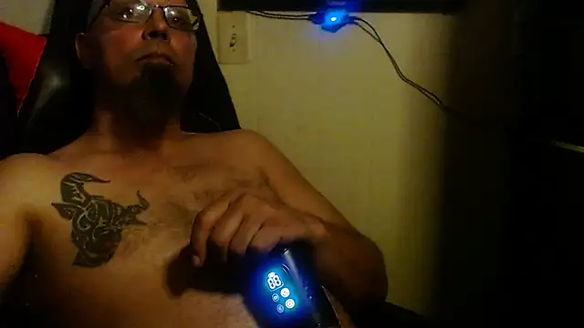 KrazyLegz online show from 2, 2, 2025