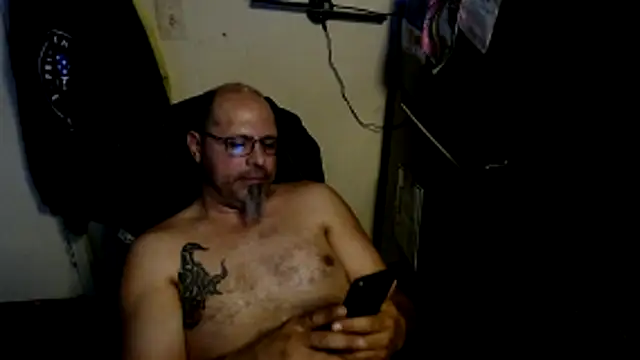 KrazyLegz online show from 13, 4, 2026