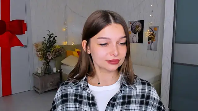 ContinentOfTranquility online show from 4, 2, 2025