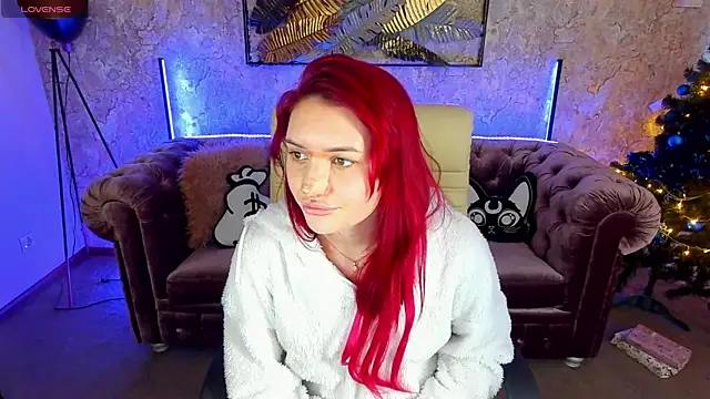 Snapshot of MilaSecrett chatting on 30, 12, 2024 MilaSecrett online show from 30, 12, 2024