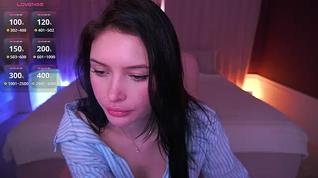 MilaSecrett online show from 2, 11, 2025