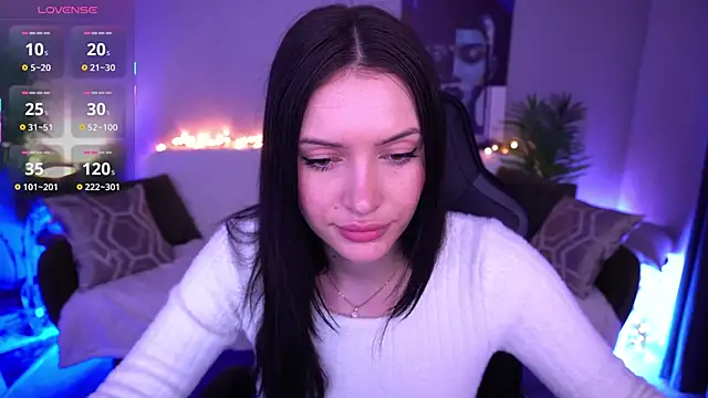 MilaSecrett online show from 28, 3, 2026