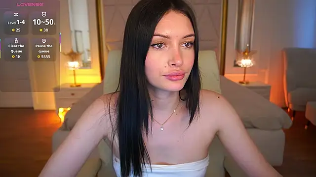 Snapshot of MilaSecrett chatting on 16, 5, 2026 MilaSecrett online show from 16, 5, 2026