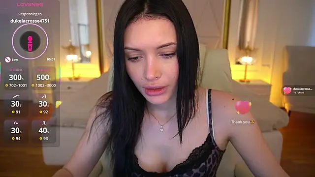 Snapshot of MilaSecrett chatting on 4, 6, 2026 MilaSecrett online show from 4, 6, 2026