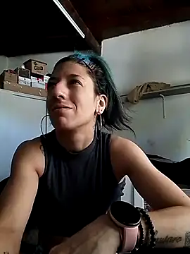 Snapshot of gala2 chatting on 2, 10, 2025 gala2 online show from 2, 10, 2025