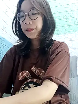 Nanoko online show from 18, 4, 2026