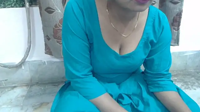 Snapshot of wildbabes chatting on 19, 5, 2026 wildbabes online show from 19, 5, 2026