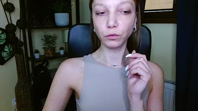 EmillyPlay online show from 11, 3, 2026