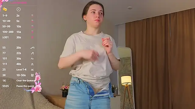 DonnaBurkee online show from 27, 10, 2025