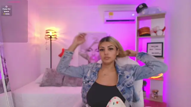 SALOOMEE   online show from 1, 3, 2025