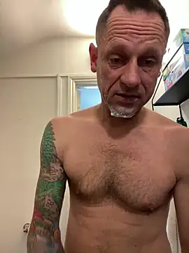 Yourhotboy 42 online show from 3, 5, 2026
