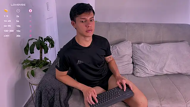 Alexxblue online show from 12, 11, 2025