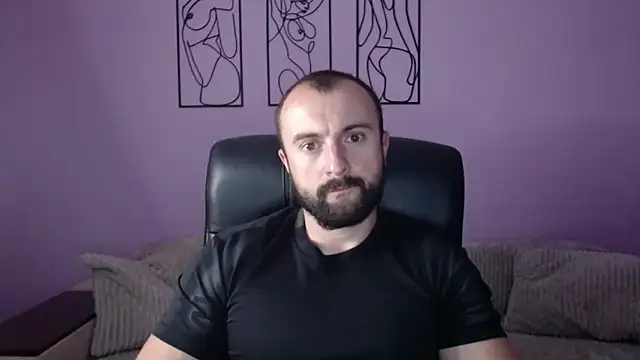 brindlefly6969 online show from 18, 9, 2025