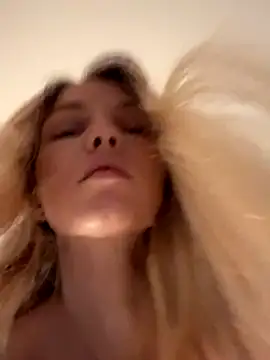 Snapshot of Adelina0001 chatting on 26, 11, 2025 Adelina0001 online show from 26, 11, 2025