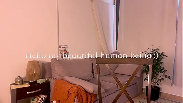 Your Hand In mine online show from 17, 4, 2026