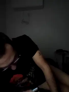 Iliketocooksquirt25 online show from 11, 3, 2025