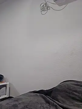 Iliketocooksquirt25 online show from 20, 10, 2025