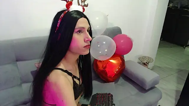 Ari-Hall online show from 15, 12, 2024