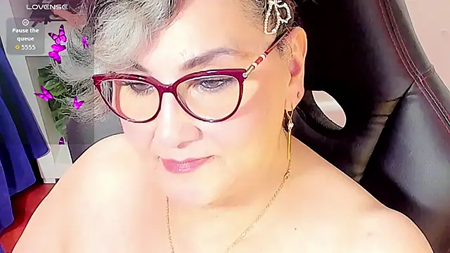 cataleya mom online show from 2, 11, 2025