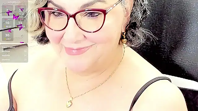Snapshot of cataleya_mom chatting on 28, 4, 2026 cataleya mom online show from 28, 4, 2026
