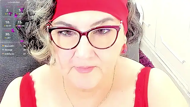 Snapshot of cataleya_mom chatting on 8, 6, 2026 cataleya mom online show from 8, 6, 2026