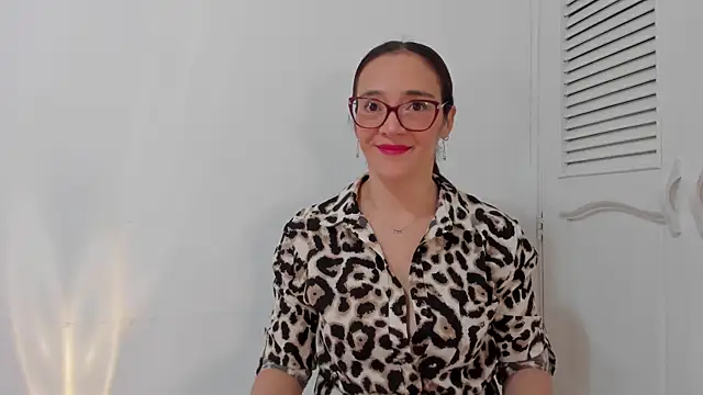 Snapshot of Jessica_Herrera_ chatting on 10, 7, 2026 Jessica Herrera online show from 10, 7, 2026
