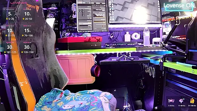 Snapshot of famousALYX chatting on 15, 2, 2026 famousALYX online show from 15, 2, 2026