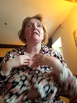 Snapshot of lady_charlyne chatting on 29, 4, 2026 lady charlyne online show from 29, 4, 2026