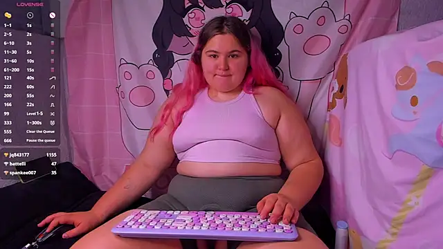 Freakcute  online show from 8, 12, 2024