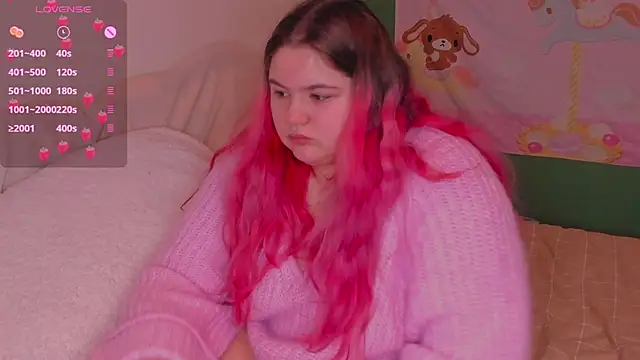 Freakcute  online show from 5, 3, 2025