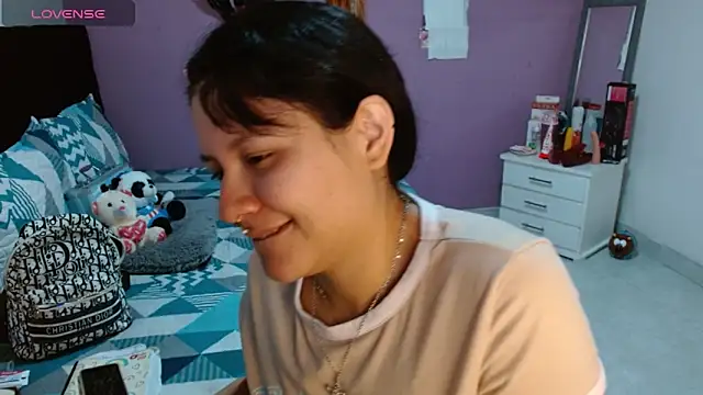 Snapshot of soniafuckboobs chatting on 10, 3, 2025 soniafuckboobs online show from 10, 3, 2025