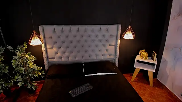 Tammy  vega  online show from 30, 1, 2025