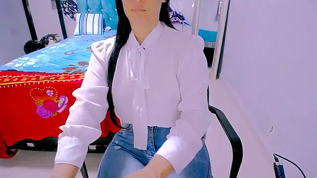 BitterMomXxx online show from 30, 3, 2026