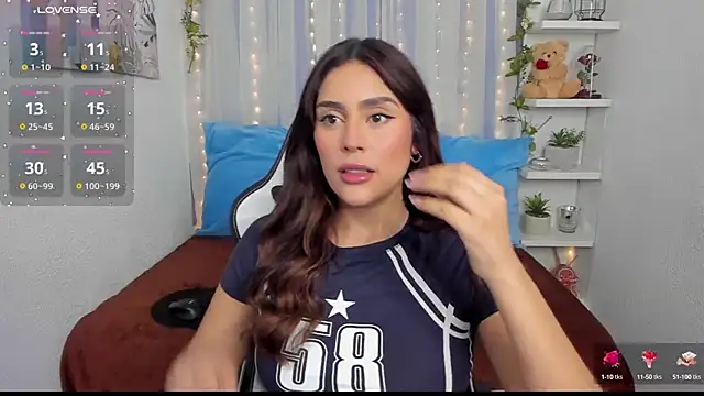 HazzelGray online show from 11, 3, 2025