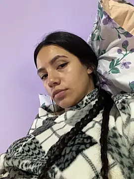 hannahb-e online show from 5, 2, 2025