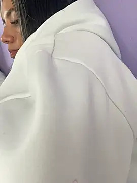 hannahb-e online show from 20, 3, 2025