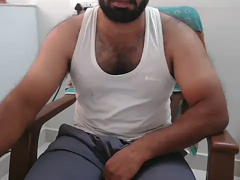 Snapshot of Tamil_Boy28 chatting on 23, 6, 2026 Tamil Boy28 online show from 23, 6, 2026