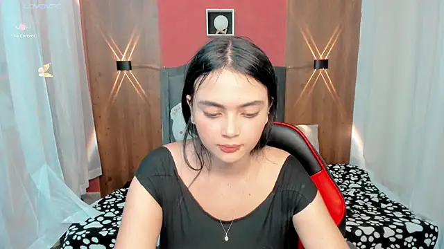 Snapshot of Sarah_angell chatting on 13, 1, 2025 Sarah angell online show from 13, 1, 2025