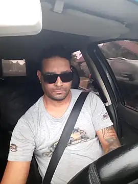 Snapshot of hecwil8 chatting on 5, 11, 2025 hecwil8 online show from 5, 11, 2025