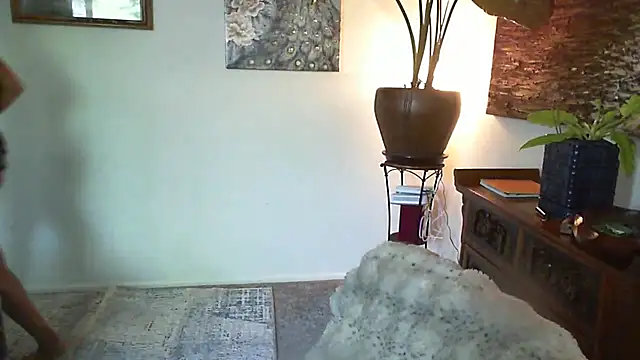 CeceilaMoon online show from 18, 6, 2026