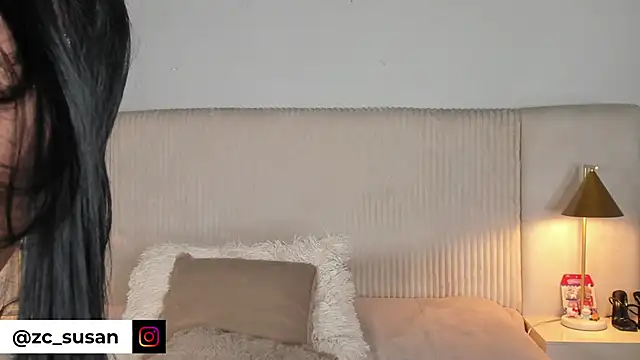 Snapshot of susan_zc chatting on 18, 5, 2026 susan zc online show from 18, 5, 2026