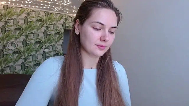 Olivia shine online show from 24, 10, 2025