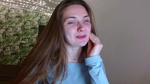 Olivia shine online show from 16, 12, 2025