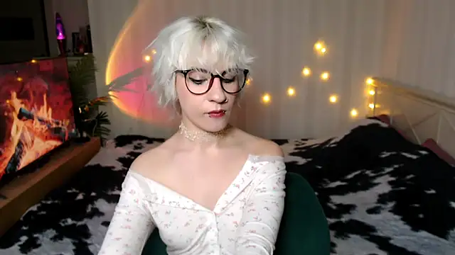  Moonlight t online show from 22, 11, 2025