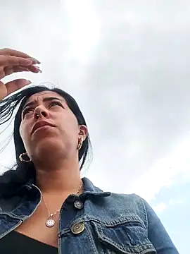 Emily Wane online show from 4, 3, 2026